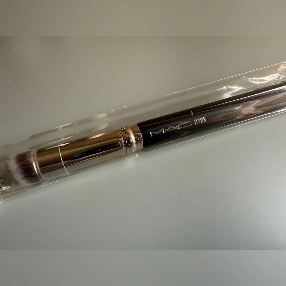 MAC Cosmetics, 3CE & Chantecaille Brush Bundle